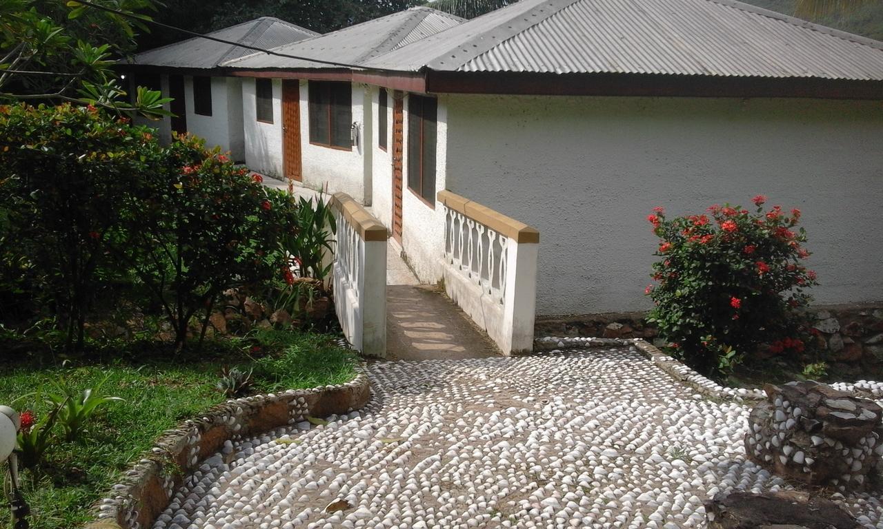 Akosombo Aylos Bay酒店 外观 照片
