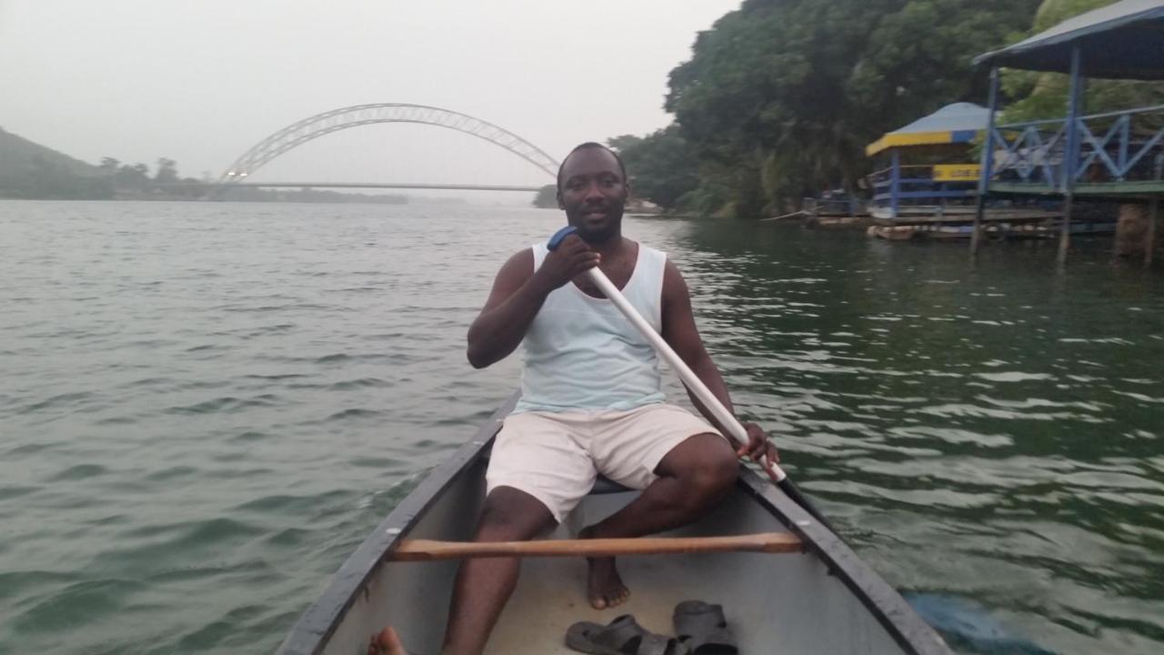 Akosombo Aylos Bay酒店 外观 照片
