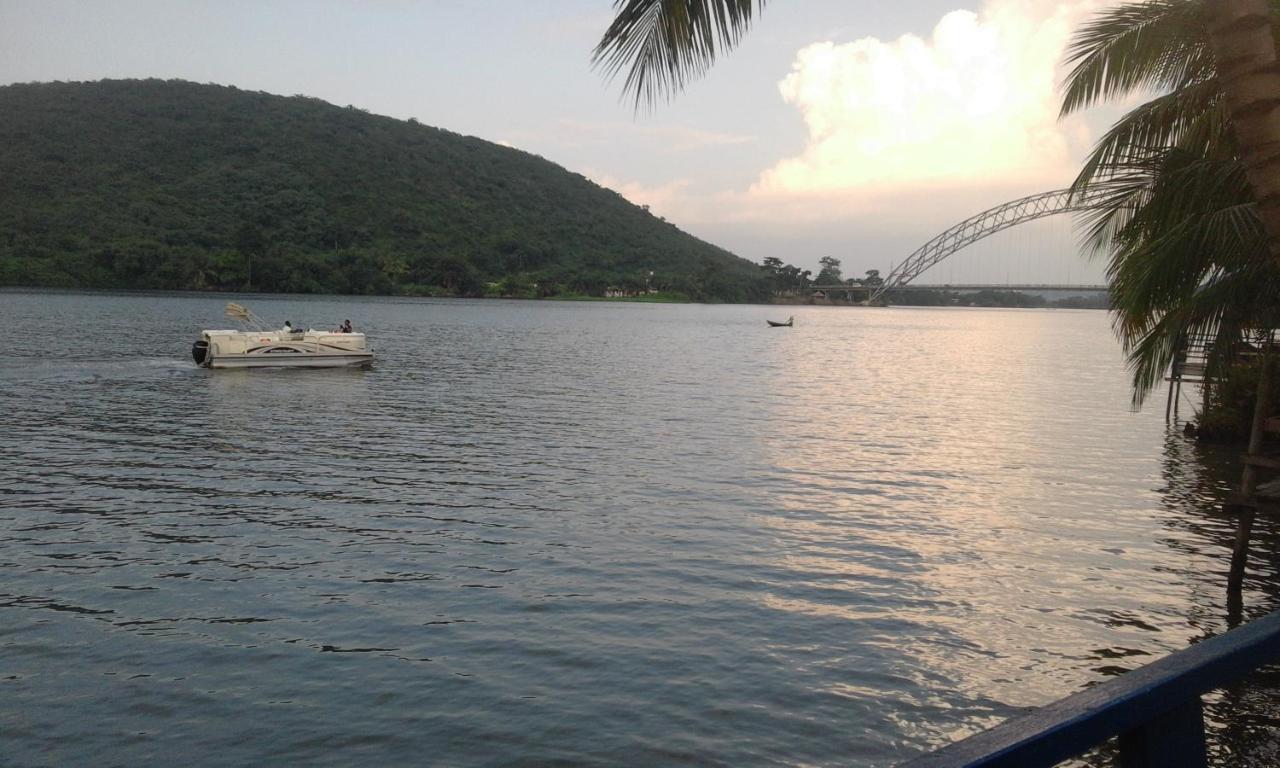 Akosombo Aylos Bay酒店 外观 照片